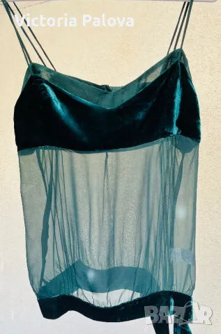 Красив ефектен топ ROCOCO кадифе коприна