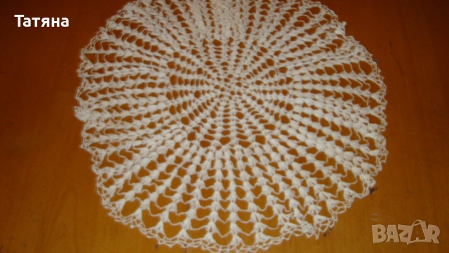покривки -ръчно плетиво, снимка 8 - Покривки за маси - 51727624