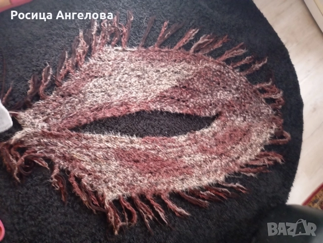 Винтидж ръчно плетиво дамски шал наметало , снимка 2 - Шалове - 51744447