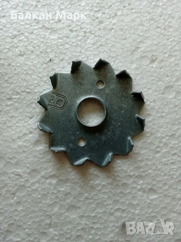 Връзка съединителна (булдог) за дървени греди – 48 мм, 40 броя