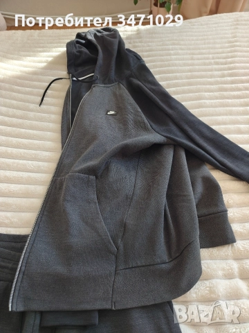 анцуг NlKE, снимка 2 - Спортни дрехи, екипи - 52932812