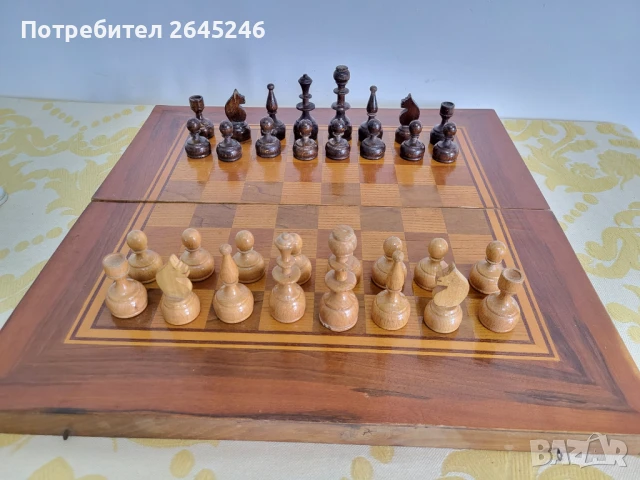 #7 Стар дървен соц шах с табла 