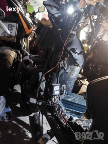 Peugeot Speedfight 1 (50cc, водно охлаждане) — за части или цял (с. Оризари), снимка 2 - Части - 51970082