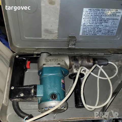 перфоратор Makita старо производство, снимка 2 - Перфоратори - 48363413