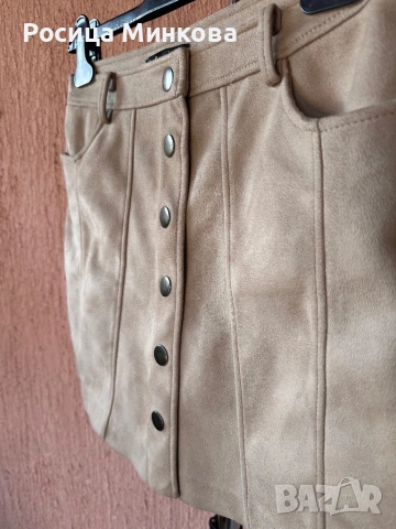 Велурена пола Zara, снимка 3 - Поли - 53990234