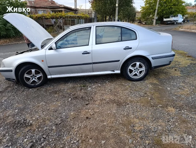Шкода Октавия на части, снимка 3 - Автомобили и джипове - 56548394