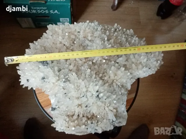 #77  Кварц, Кварцова друза, Планински кристал, 27х37 см, снимка 9 - Декорация за дома - 50370078