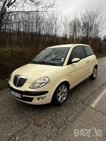 Продавам Lancia Ypsilon 1.4-95 кс 2007 г нов внос Швейцария  , снимка 2 - Автомобили и джипове - 52891218