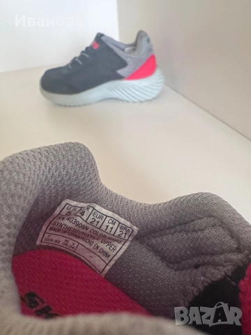Детски маратонки SKECHERS, снимка 4 - Детски маратонки - 51676599
