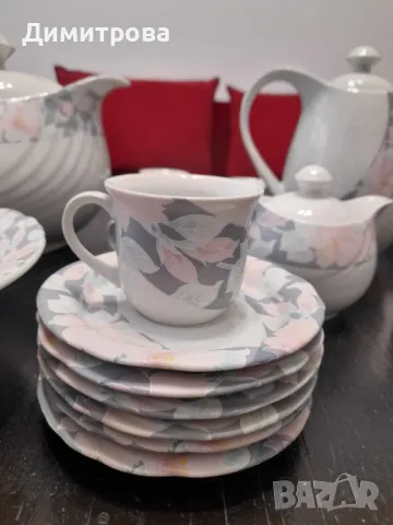 Голям ретро порцеланов сервиз за хранене, чай и кафе, снимка 8 - Сервизи - 49869309