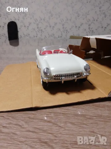 Шевролет Корвет-умален модел от Америка