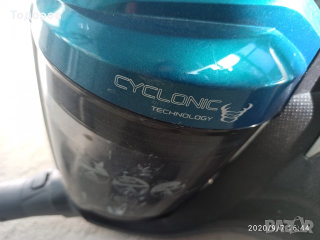 Прахосмукачка Hoover с HEPA филтър, снимка 2 - Прахосмукачки - 30008950