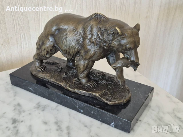 Milo - Изключително реалистична ,бронзова скулптура . 