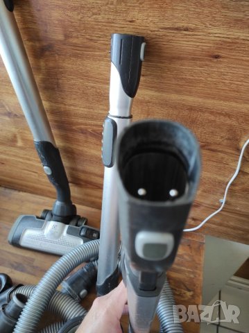 Четки, маркучи тръби за прахосмукачка Electrolux , снимка 2 - Прахосмукачки - 40682961