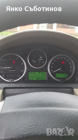 Land Rover Discovery 2.7TDI 7 МЕСТЕН, снимка 4 - Автомобили и джипове - 54298079