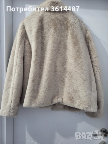 Зимно палтенце, снимка 2 - Палта, манта - 52504875