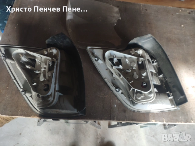 Продавам заден десен стоп за Opel Astra H комби-2 бр., снимка 5 - Части - 53151639