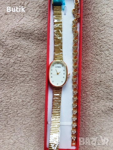 Дамски часовник с гривна , снимка 3 - Дамски - 53887771