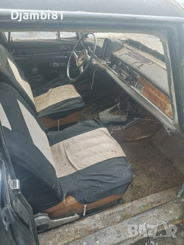 Продавам Мерцедес W110 * 2.0 Бензин , снимка 7 - Автомобили и джипове - 51726133