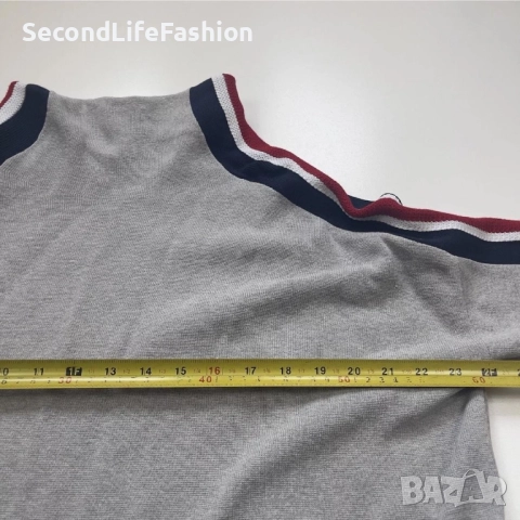 Дамски пуловер с висока яка и раирани ръкави Tommy Hilfiger размер S сив , снимка 6 - Блузи с дълъг ръкав и пуловери - 52505690