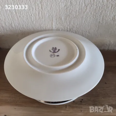 Порцеланова сосиера стара, снимка 3 - Сервизи - 49683278