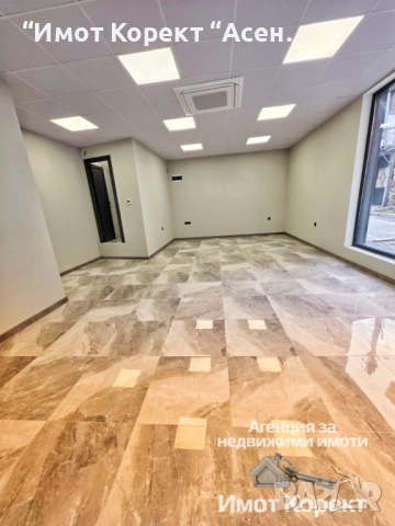 Имот Корект ДАВА ПОД НАЕМ Търговско помещение, Център