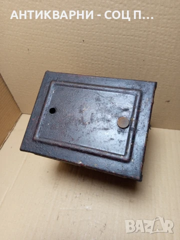 Стара Метална Военна Кутия., снимка 5 - Антикварни и старинни предмети - 51371002