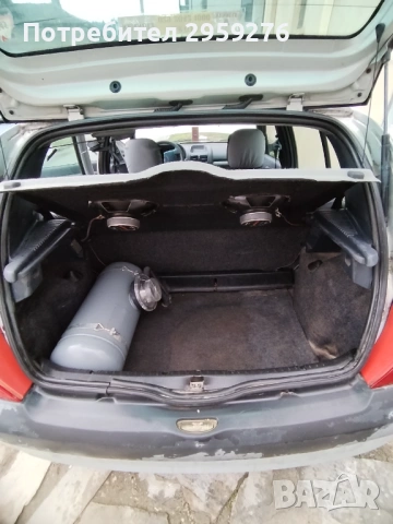 Рено Клио 1.2 бензин -газ 2003 г., снимка 10 - Автомобили и джипове - 54052713