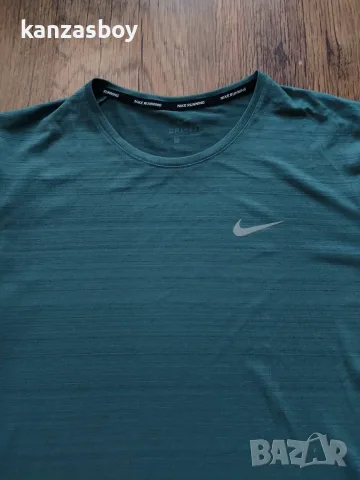 nike dri fit - страхотна мъжка тениска КАТО НОВА Л, снимка 4 - Тениски - 56024648