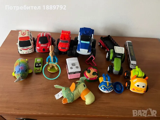 Комплект от 14 играчки