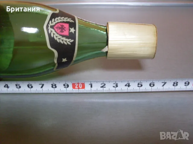 Колекционерски шишета., снимка 9 - Колекции - 49086166