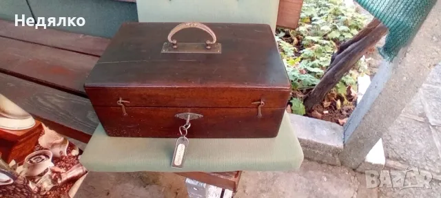 1900г,дървена кутия за немски  часовникарски струг Lorch,Shmidt&Co., снимка 12 - Антикварни и старинни предмети - 48017457