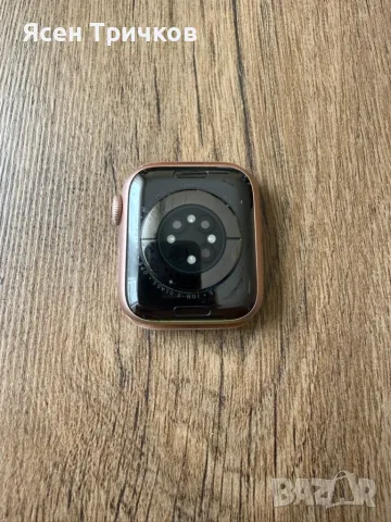 Apple Watch 6 40mm GPS rose gold, снимка 3 - Смарт часовници - 56453905