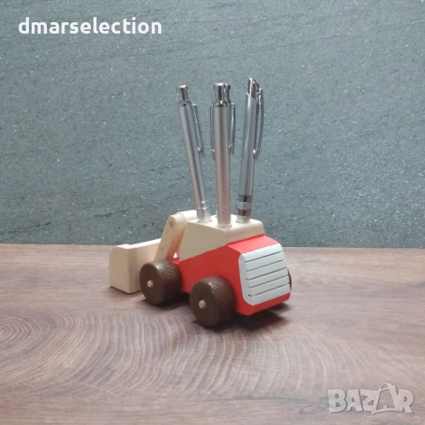 Малък декоративен дървен багер-моливник DMAR 136E, снимка 2 - Други - 50673769