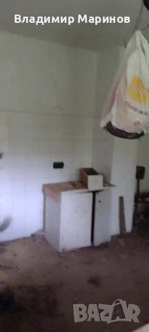 Къща с двор, гараж, геран, трифазан ток, снимка 6 - Къщи - 50591063