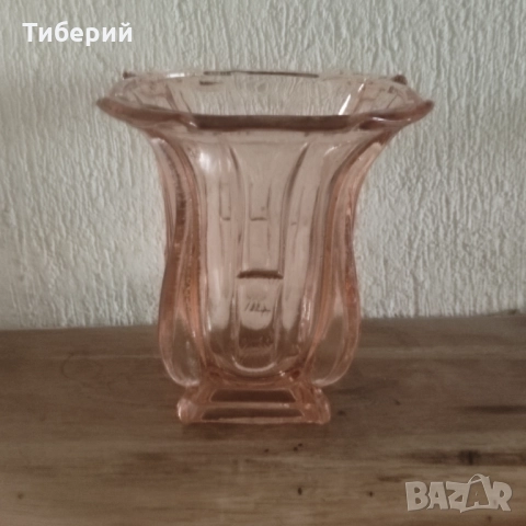 Стъклена ваза стара, снимка 2 - Вази - 52025457