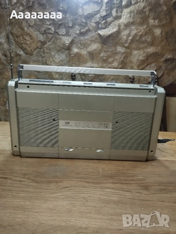 ITT TOURING 220, снимка 4 - Радиокасетофони, транзистори - 53905406