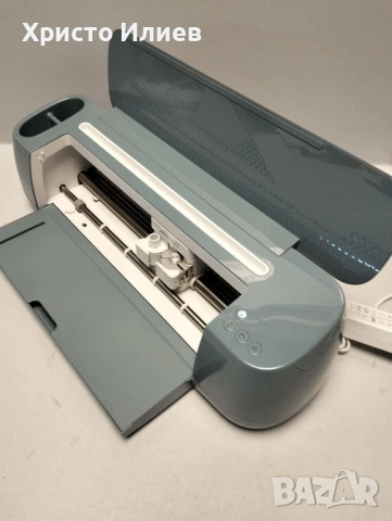 Професионален Режещ плотер CRICUT Maker 4, снимка 14 - Принтери, копири, скенери - 54064091