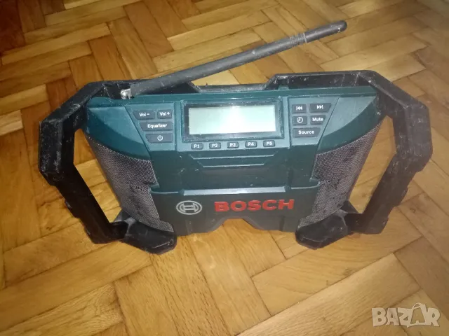 bosch радио  12V, снимка 2 - Други инструменти - 48371081