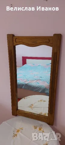 Огледало за стена с масивна дъбова рамка. Перфектно състояние, снимка 3 - Огледала - 50056729