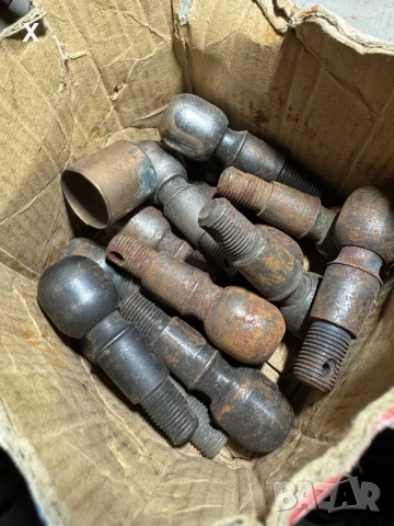 БОЛТ ЯБЪЛКОВИДЕН ЗА НАКРАЙНИК КОРМИЛНА ЩАНГА МОСКВИЧ 408 412 2140 НОВ СССР