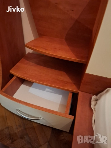 Спалня , снимка 5 - Спални и легла - 52859436