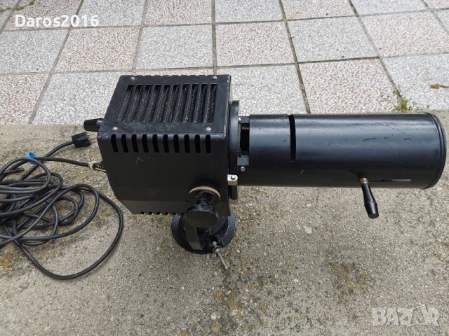 Театрален прожекто VEB NARVA AKA GDR, снимка 8 - Антикварни и старинни предмети - 40791253