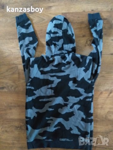 under armour - страхотно мъжко горнище КАТО НОВО, снимка 9 - Спортни дрехи, екипи - 38709063