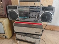 Продавам стари касетофони , телевизори ,списания , магнетофони ., снимка 1