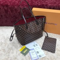 Дамска чанта Louis Vuitton, снимка 1 - Чанти - 31979955