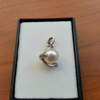 Сребърна висулка с перла , снимка 1 - Антикварни и старинни предмети - 42770748