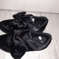 Нови черни сатенени обувки с панделка, снимка 2 - Дамски ежедневни обувки - 42480190