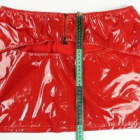 Miss Noir L/XL къса червена лачена/винил пола с отвор на дупето, снимка 7 - Бельо - 44318024