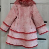 Ново палто, кожух, р.110-116 за малка принцеса, снимка 3 - Детски якета и елеци - 30330606